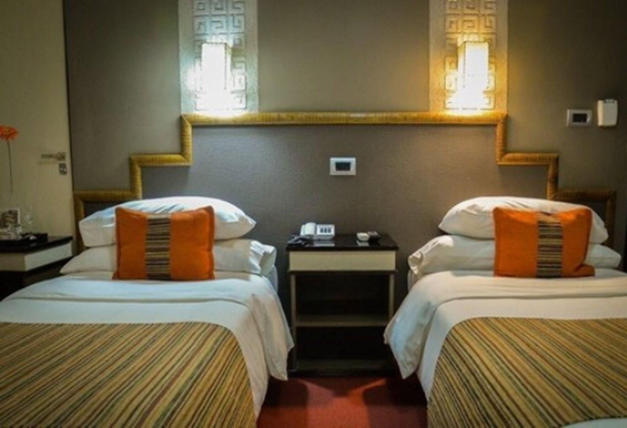 Hotel Inkai Salta Kültér fotó